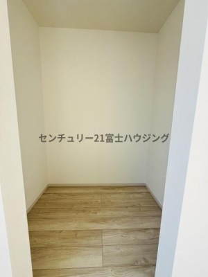 �_�ސ쌧������s�����u�̐V�z��ˌ��Ă̎��[