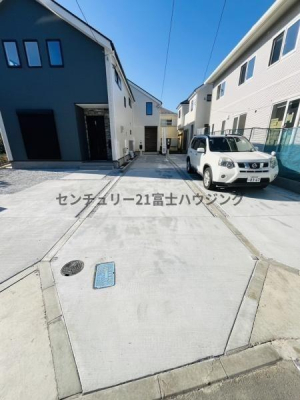 �_�ސ쌧������s�����u�̐V�z��ˌ��Ă̒��ԏ�