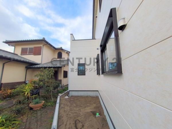 �_�ސ쌧������s�����u�̐V�z��ˌ��Ă̂��̑����n