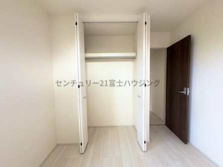 �_�ސ쌧������s���4���ڂ̐V�z��ˌ��Ă̎��[