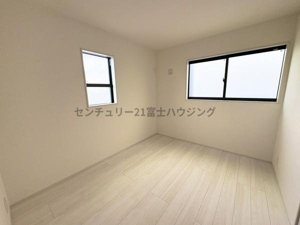 �_�ސ쌧������s���4���ڂ̐V�z��ˌ��Ă̗m��