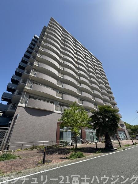 �_�ސ쌧������s���v�ۂ̒��Ã}���V�����̌��n�O�ώʐ^