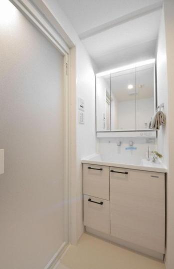 �_�ސ쌧����s�А��C��1���ڂ̒��Ã}���V�����̐��ʑ�E���ʏ�