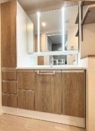 �_�ސ쌧����s�А��C��3���ڂ̒��Ã}���V�����̐��ʑ�E���ʏ�