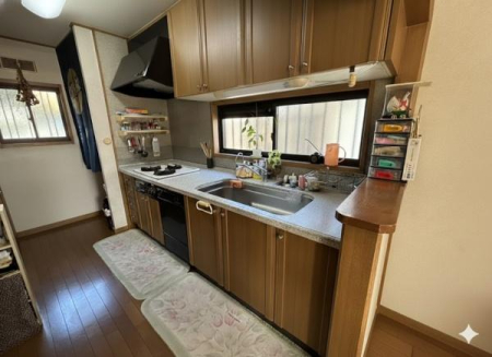 �_�ސ쌧����s���� 655-20�̒��È�ˌ��ẴL�b�`��