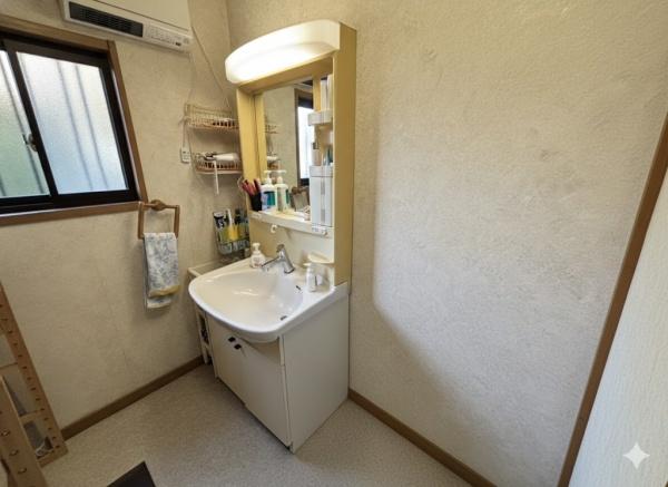 �_�ސ쌧����s���� 655-20�̒��È�ˌ��Ă̐��ʑ�E���ʏ�