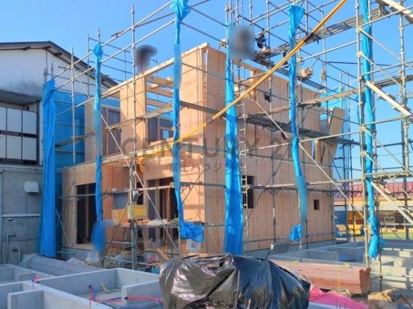 �_�ސ쌧����s������3���ڂ̐V�z��ˌ��Ă̌��n�O�ώʐ^