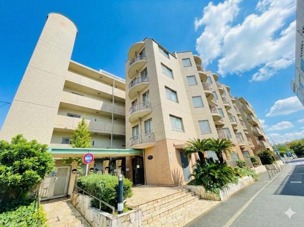 �_�ސ쌧����s�����C��1���ڂ̒��Ã}���V�����̌��n�O�ώʐ^