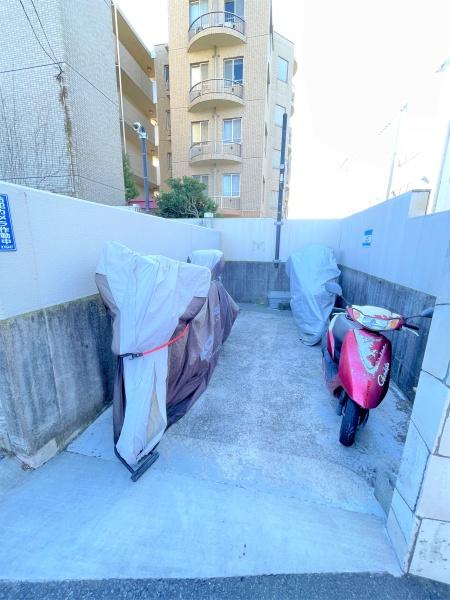 �_�ސ쌧����s�����C��1���ڂ̒��Ã}���V�����̂��̑����p��