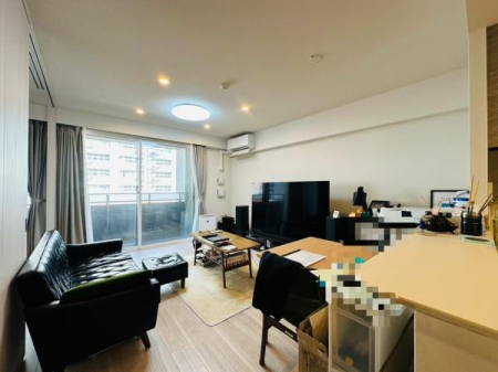 �_�ސ쌧���l�s�����D�T1���ڂ̒��Ã}���V�����̃��r���O