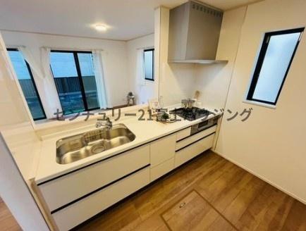 �_�ސ쌧����s�T���̐V�z��ˌ��ẴL�b�`��