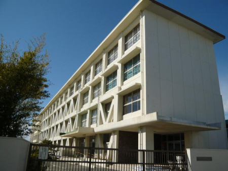 �_�ސ쌧����s�ғ����C��3���ڂ̒��Ã}���V�����̎��ӊ�