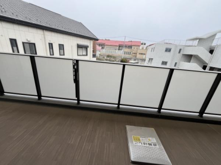 �_�ސ쌧������s���C��2���ڂ̒��Ã}���V�����̃o���R�j�[