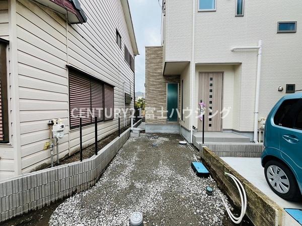 �_�ސ쌧���q�s���z4���ڂ̒��È�ˌ��Ă̒��ԏ�