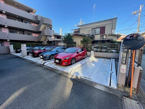 �_�ސ쌧����s���� 1052-3�̒��Ã}���V�����̉摜