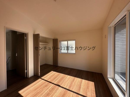 �_�ސ쌧���q�s�����5���ڂ̐V�z��ˌ��Ă̗m��