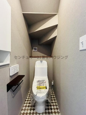 �_�ސ쌧������s�ԉH���̐V�z��ˌ��Ẵg�C��
