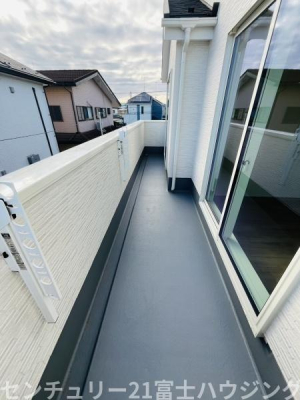 �_�ސ쌧������s�����̐V�z��ˌ��Ẵo���R�j�[