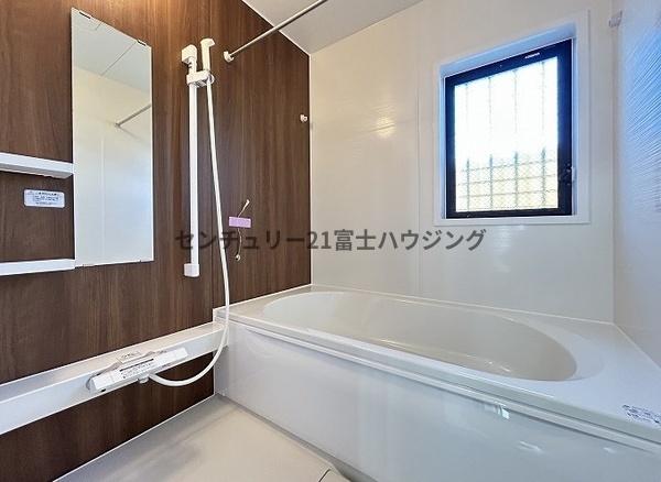 �_�ސ쌧������s���c3���ڂ̒��È�ˌ��Ă̗���