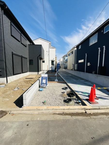 �_�ސ쌧������s�΂��l�̐V�z��ˌ��Ă̒��ԏ�