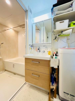 �_�ސ쌧��a�s�����ъ�5���ڂ̒��Ã}���V�����̐��ʑ�E���ʏ�