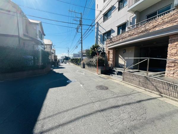 �_�ސ쌧����s���ؑ�1���ڂ̒��Ã}���V�����̂��̑����n