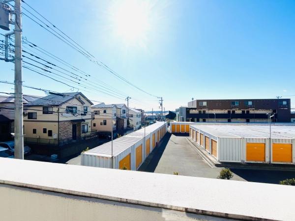 �_�ސ쌧����s���ؑ�1���ڂ̒��Ã}���V�����̏Z�˂���̒��]�ʐ^