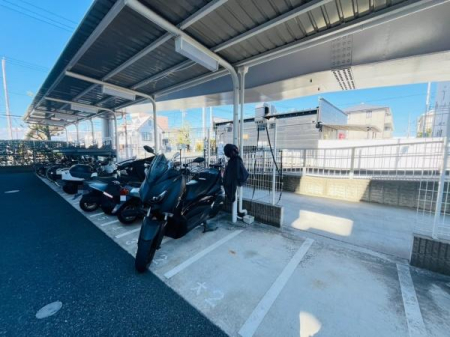 �_�ސ쌧����s���ؑ�1���ڂ̒��Ã}���V�����̂��̑����p��