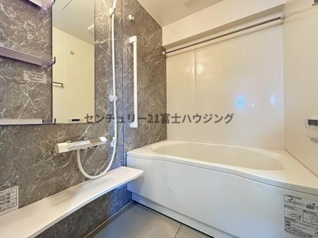 �_�ސ쌧����s�ΐ�2���ڂ̒��Ã}���V�����̗���