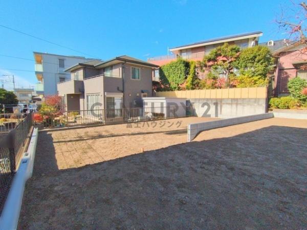 �_�ސ쌧������s�H��3���ڂ̐V�z��ˌ��Ẳ摜