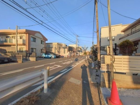 �_�ސ쌧����s�����C��3���ڂ̐V�z��ˌ��Ẳ摜