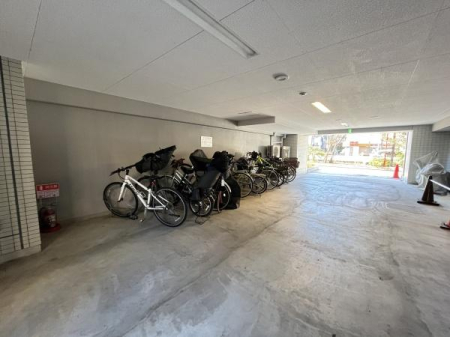 �_�ސ쌧���ˎs�g�J���̒��Ã}���V�����̂��̑����p��