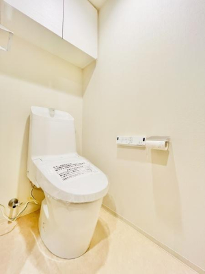 �_�ސ쌧���ˎs�g�J���̒��Ã}���V�����̃g�C��