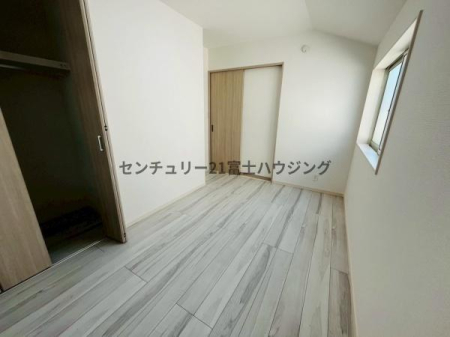 �_�ސ쌧����s�����C��7���ڂ̐V�z��ˌ��Ẳ摜