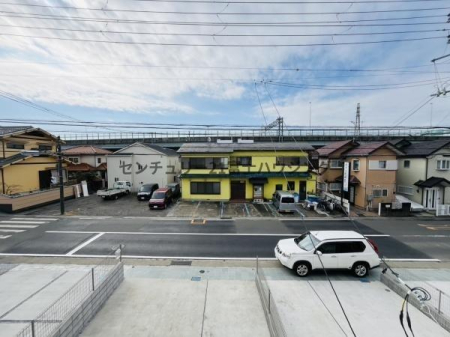 �_�ސ쌧������s����4���ڂ̐V�z��ˌ��Ă̏Z�˂���̒��]�ʐ^