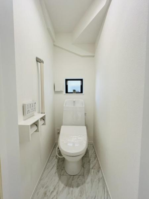 �_�ސ쌧������s������2���ڂ̐V�z��ˌ��Ẵg�C��