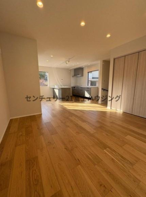 �_�ސ쌧����s����4���ڂ̐V�z��ˌ��Ẵ��r���O