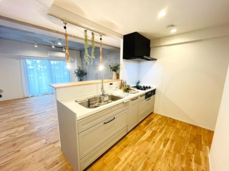 �_�ސ쌧������s���4���ڂ̒��Ã}���V�����̃L�b�`��