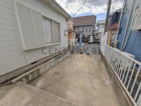 �_�ސ쌧������s���l���̒��È�ˌ��Ă̒��ԏ�