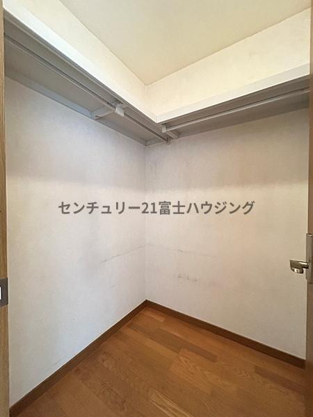 �_�ސ쌧����s����2���ڂ̒��È�ˌ��Ă̎��[