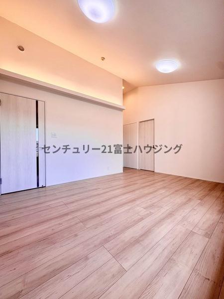 �_�ސ쌧����s�勘1���ڂ̒��Ã}���V�����̃��r���O