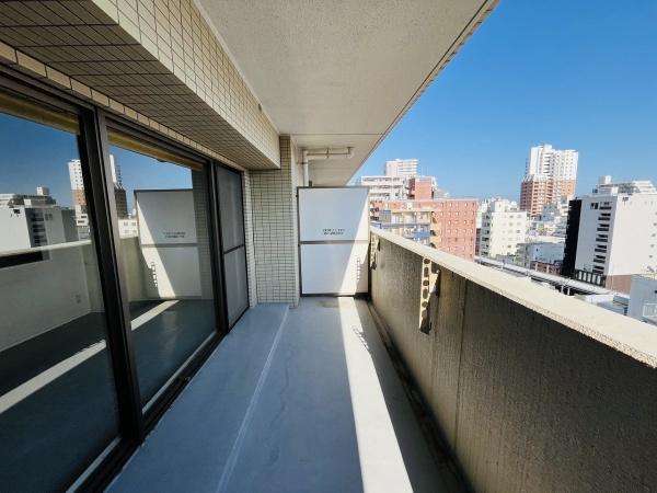 �_�ސ쌧���ˎs���Β��̒��Ã}���V�����̃o���R�j�[