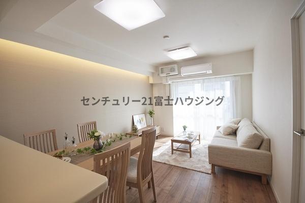 �_�ސ쌧����s�Ó��1���ڂ̒��Ã}���V�����̃��r���O