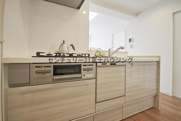 �_�ސ쌧����s�Ó��1���ڂ̒��Ã}���V�����̃L�b�`��