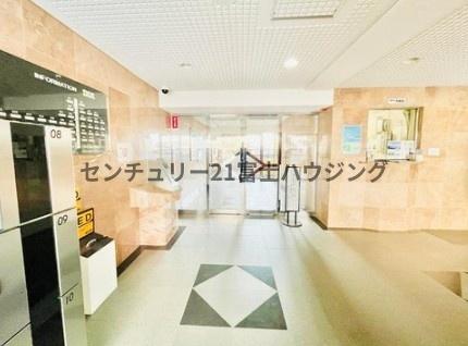 �_�ސ쌧����s�ΐ�6���ڂ̒��Ã}���V�����̃G���g�����X