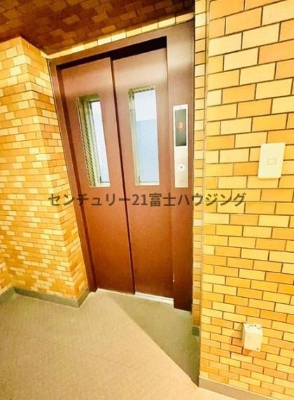 �_�ސ쌧����s�ΐ�6���ڂ̒��Ã}���V�����̂��̑����p��