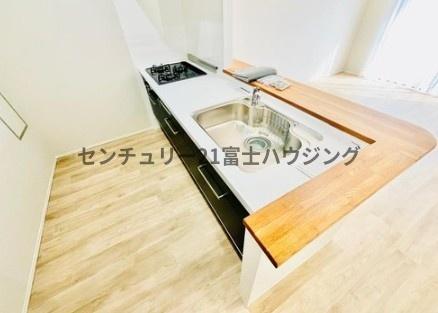 �_�ސ쌧����s�ΐ�6���ڂ̒��Ã}���V�����̃L�b�`��