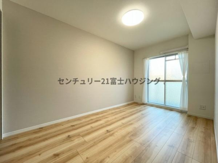 �_�ސ쌧����s�݂��̑�̒��Ã}���V�����̗m��