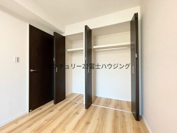 �_�ސ쌧����s�݂��̑�̒��Ã}���V�����̎��[