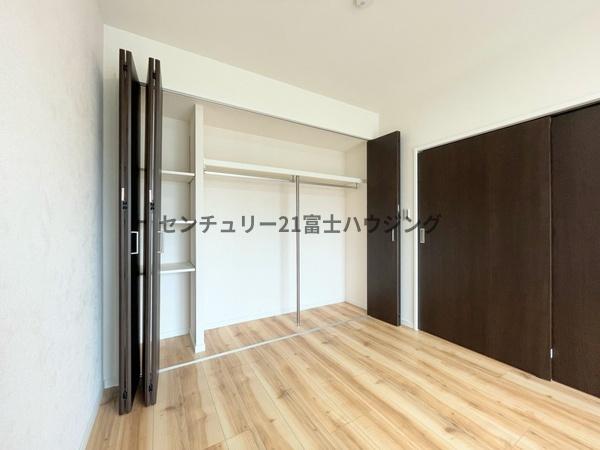 �_�ސ쌧����s�݂��̑�̒��Ã}���V�����̎��[